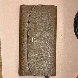 Coach Tan Leather Clutch